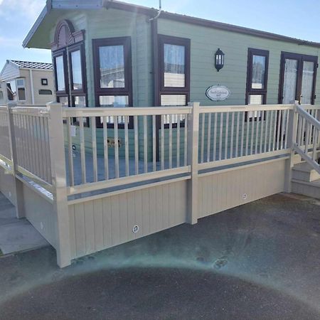 Palm Square 19 3 Bed Deluxe Caravan Чапел-Сент-Леонардс Экстерьер фото