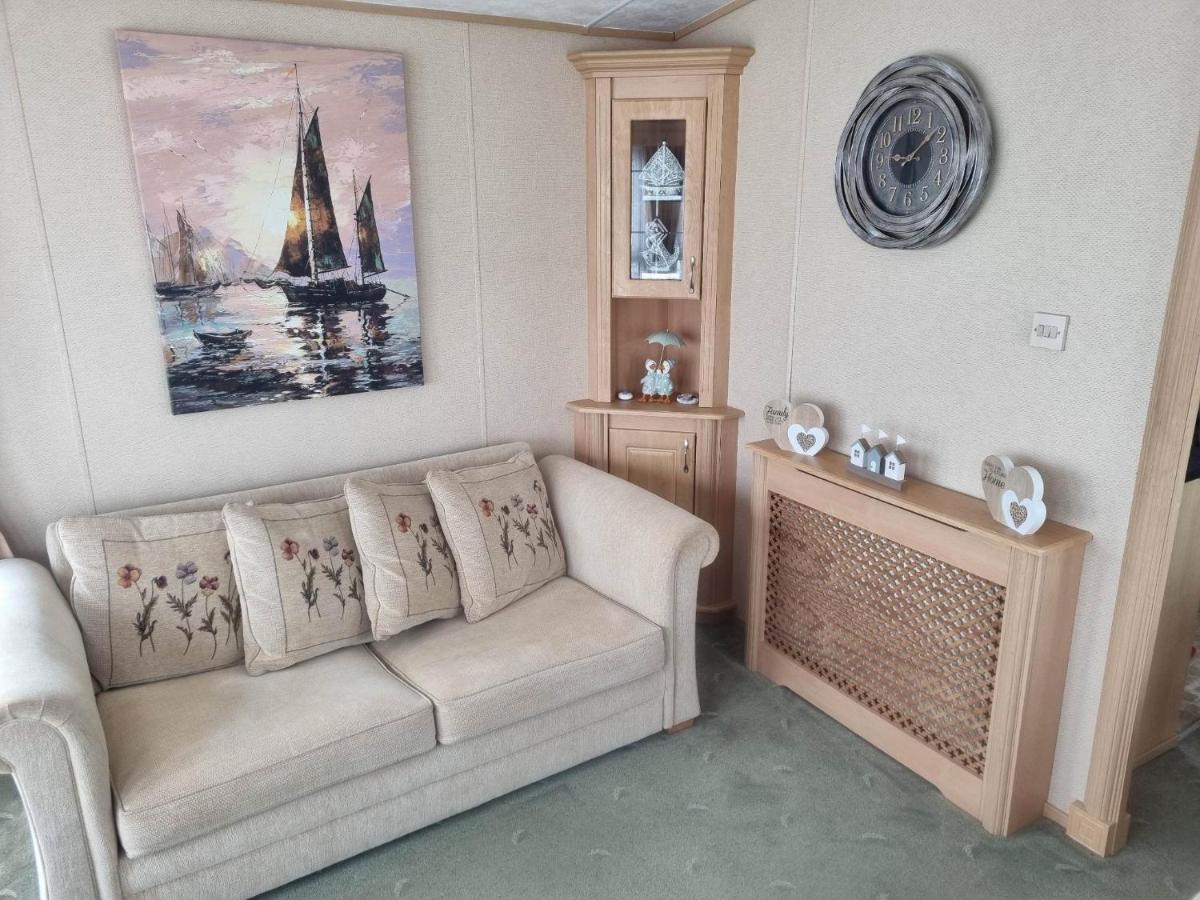 Palm Square 19 3 Bed Deluxe Caravan Чапел-Сент-Леонардс Экстерьер фото